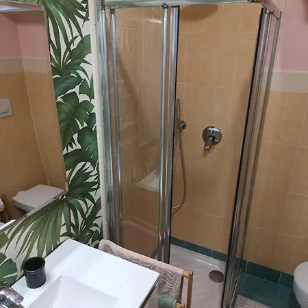 Comodo Bilocale Apartmán *